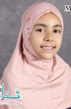 Three-flowered girl's veil