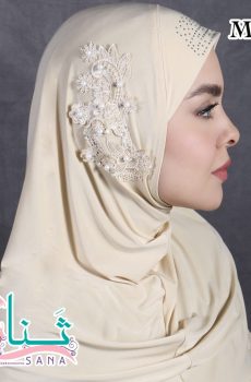 Women's veil with embossed flower pattern